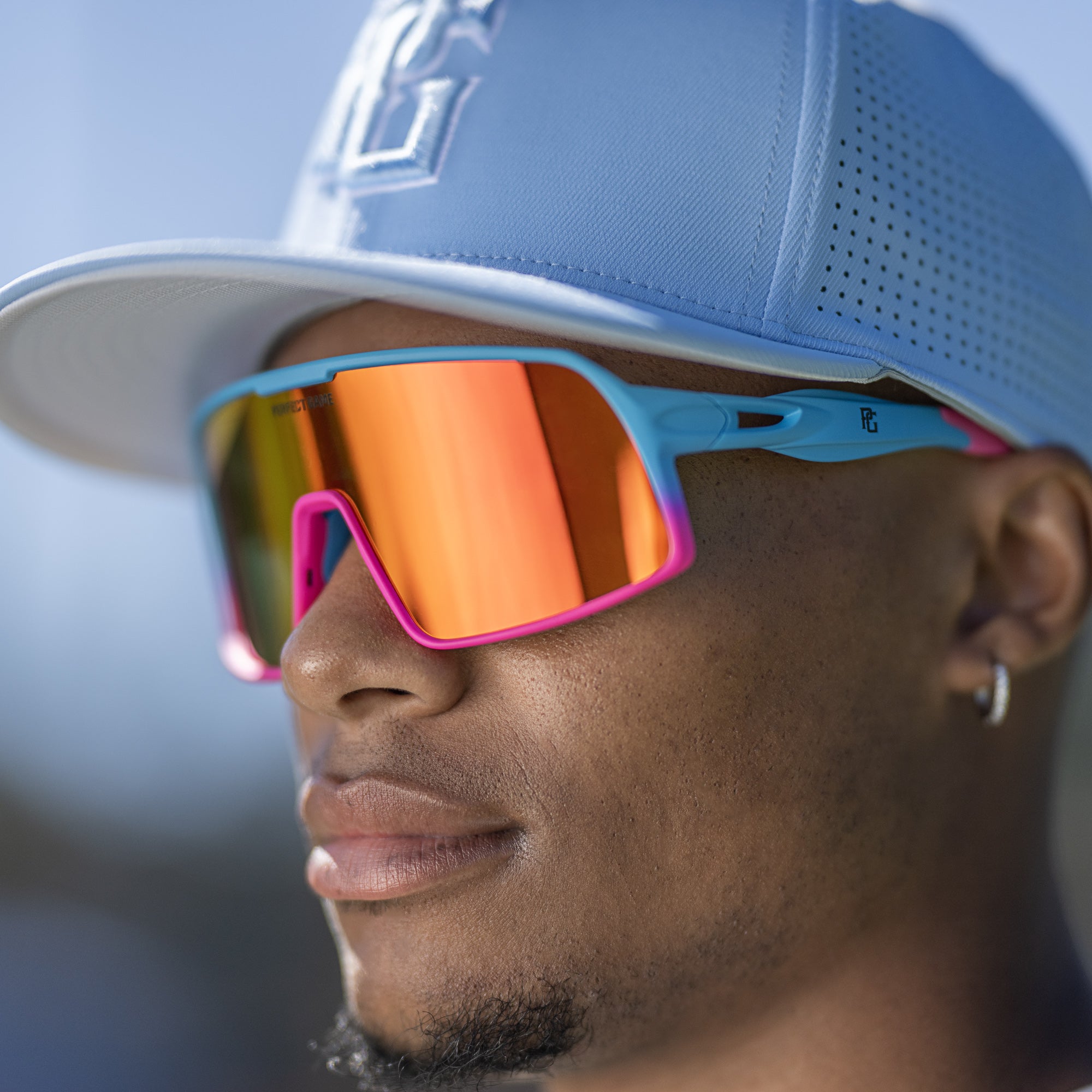 WALK OFF SUNGLASSES